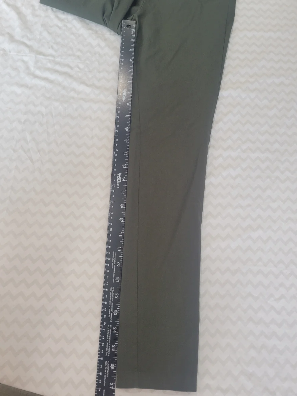 Michael Kors Olive Green Stretchy Material Trousers - Picture 2 of 7